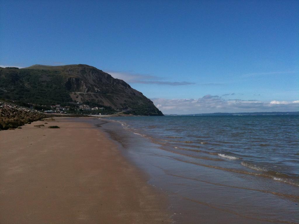 Cedar Lodge Llandudno Exteriör bild