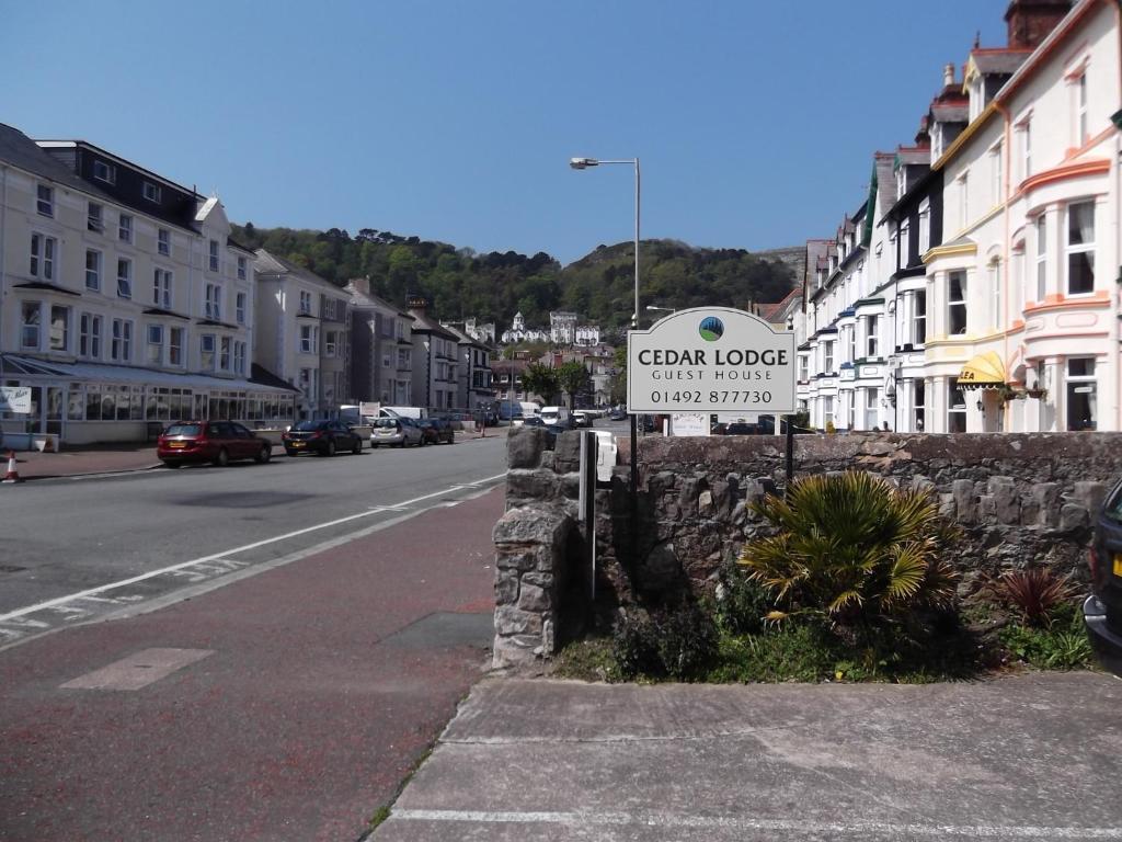 Cedar Lodge Llandudno Exteriör bild