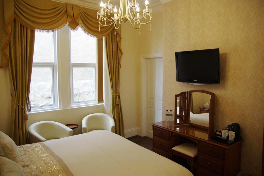 Cedar Lodge Llandudno Rum bild